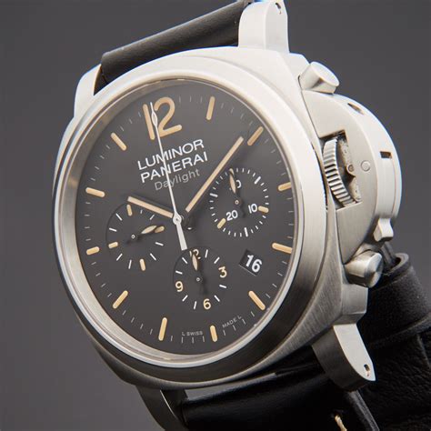 luminor chronograph panerai|panerai luminor chrono daylight 44mm.